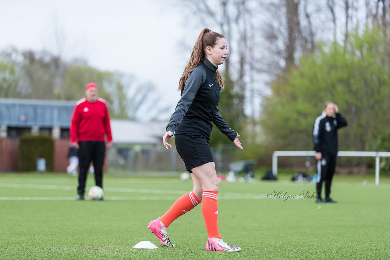 Bild 178 - Co-Trainerin der Frauen Nationalmannschaft Britta Carlson in Wahlstedt